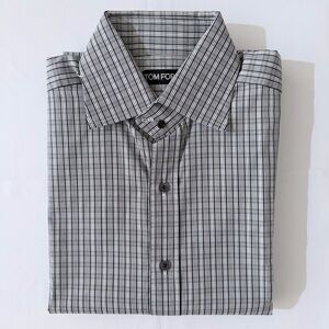 Tom Ford (LIKE NEW) Men’s Dress Shirt Made in Italy  
Size: 40/ 15 3/4